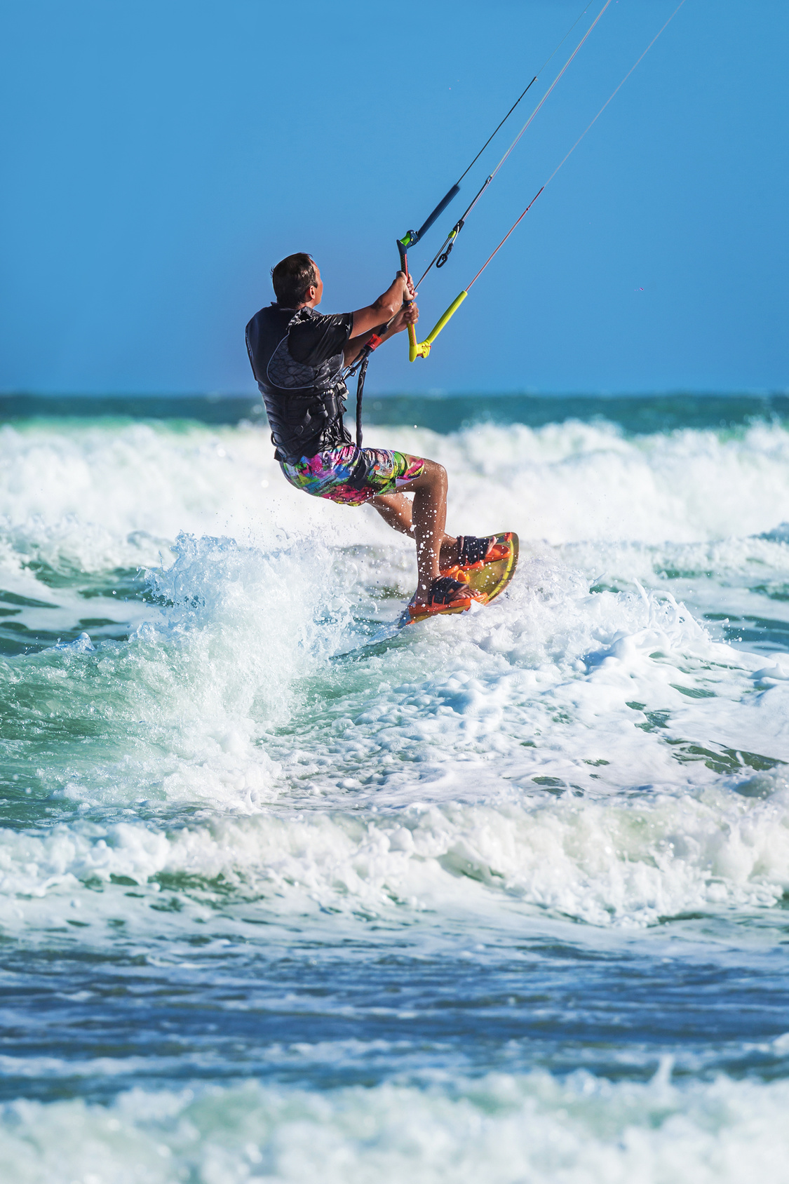 Kitesurfing – radość napędzana siłą wiatru