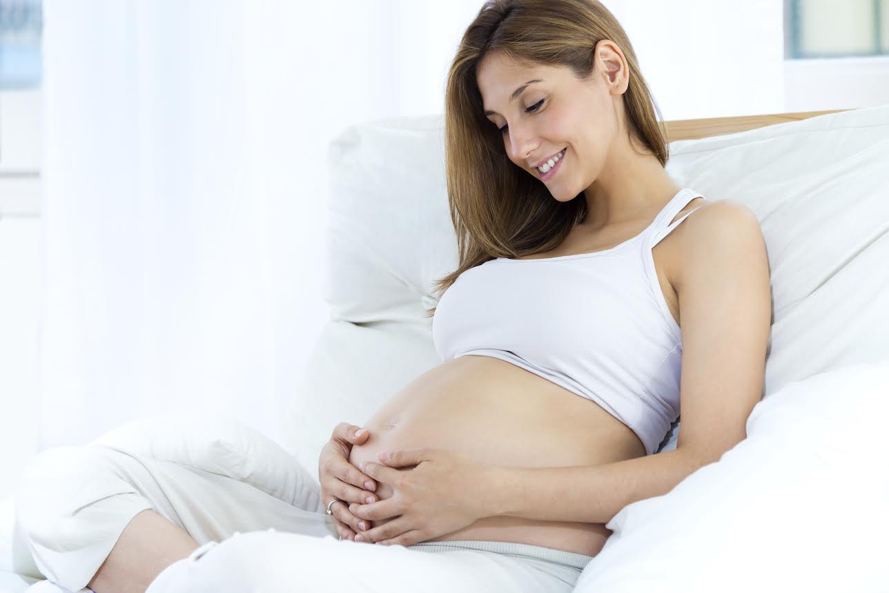„Szefie, jestem w ciąży”: prawa przyszłej mamy w pracy
