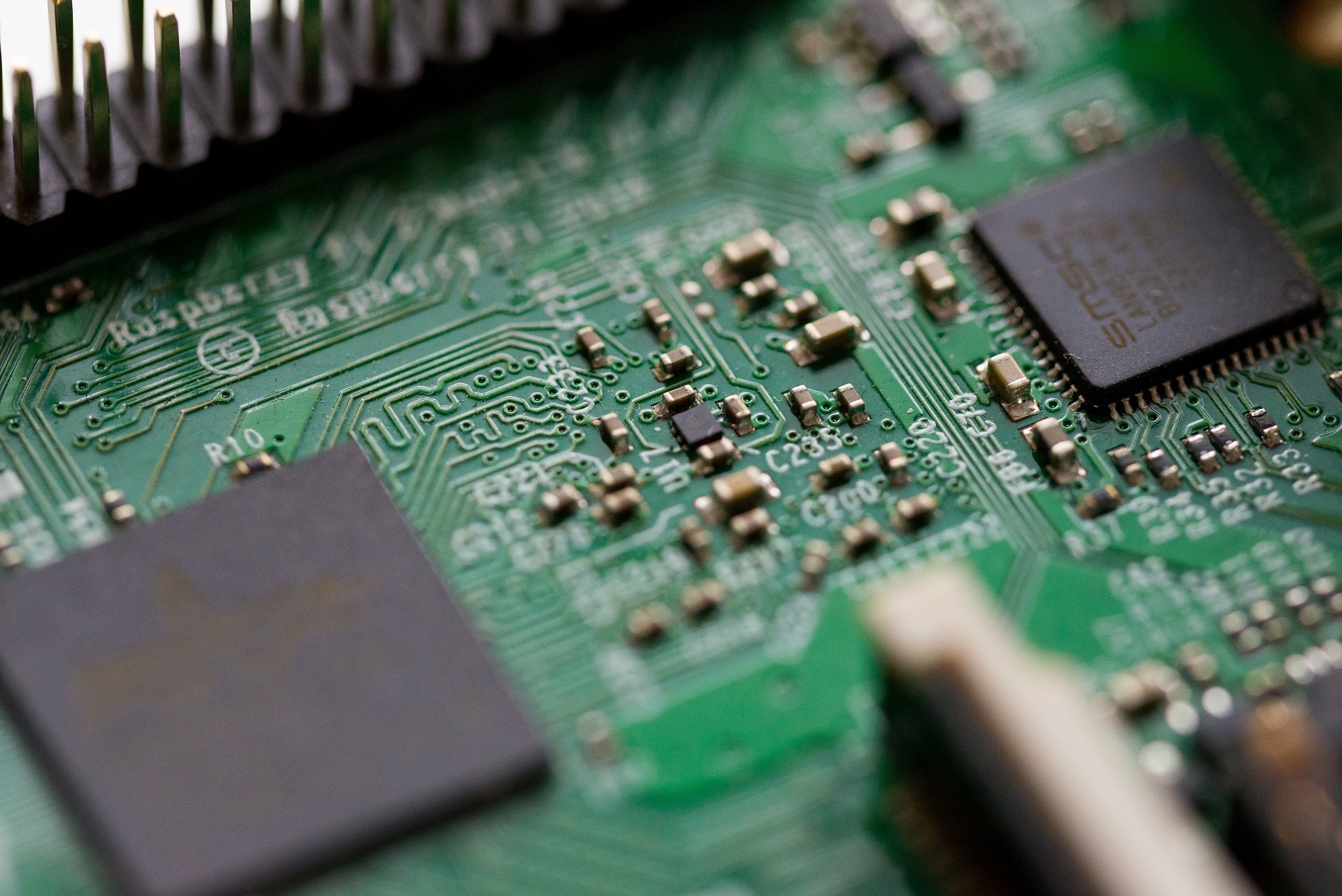 Wzrost cen sprzętów elektronicznych spowodowany brakiem chipów z Chin