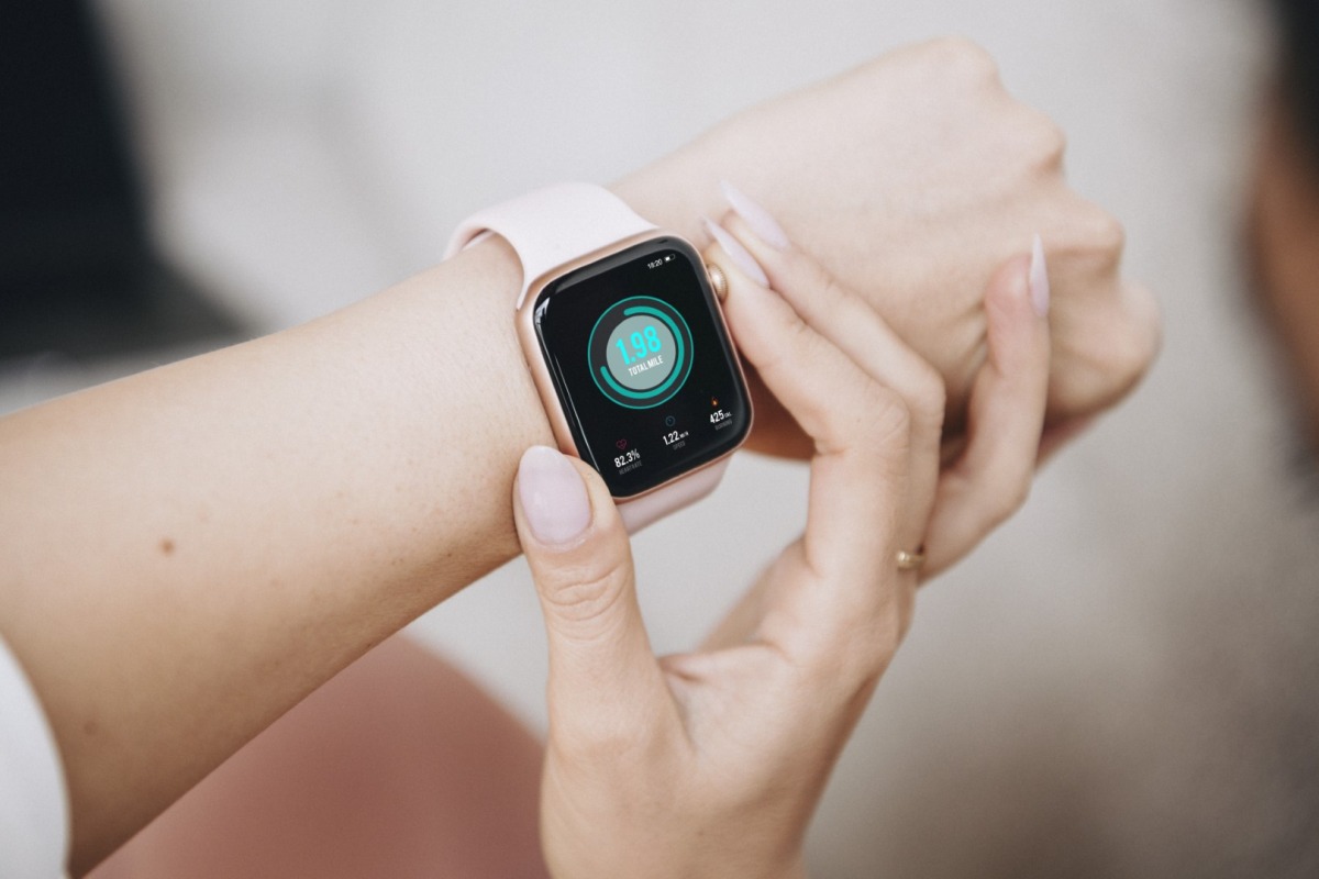 zobacz jak wybrać najlepszy smartwatch z ciśnieniomierzem na prezent!
