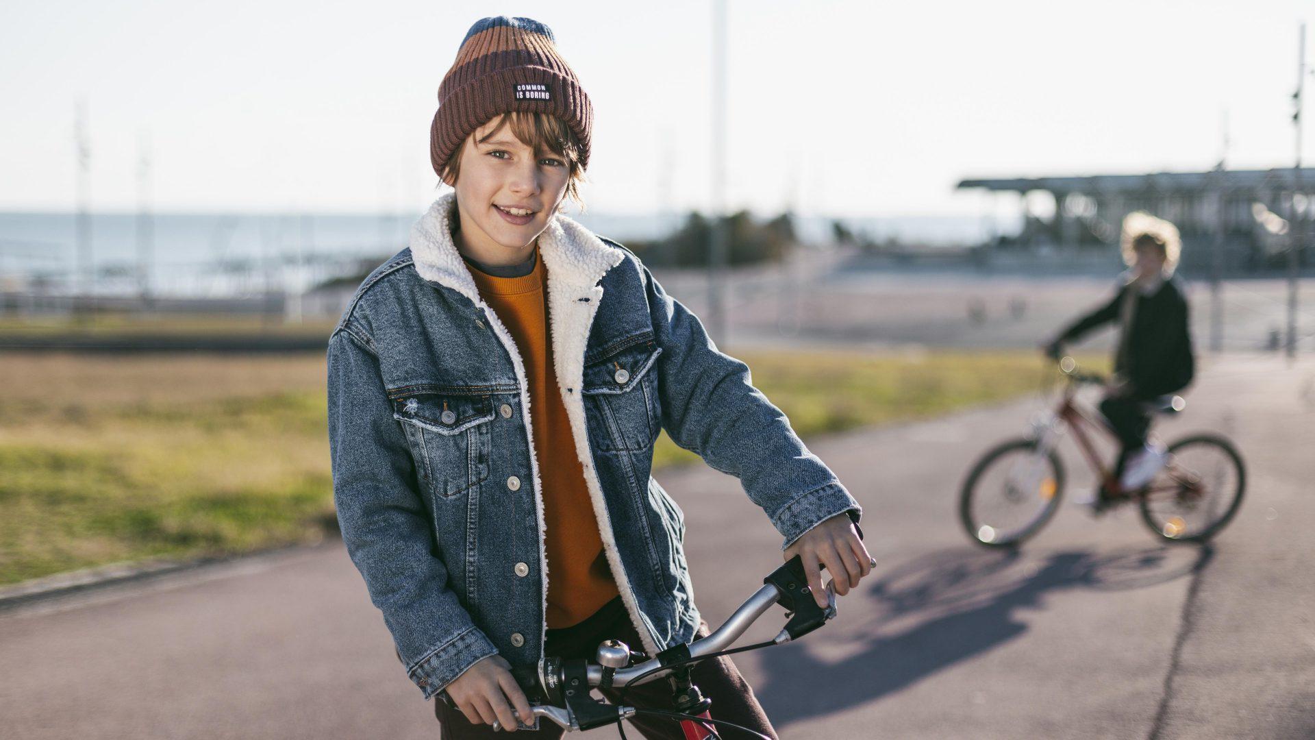 Wybieramy rower dla młodzieży – przekonaj się jakie to proste