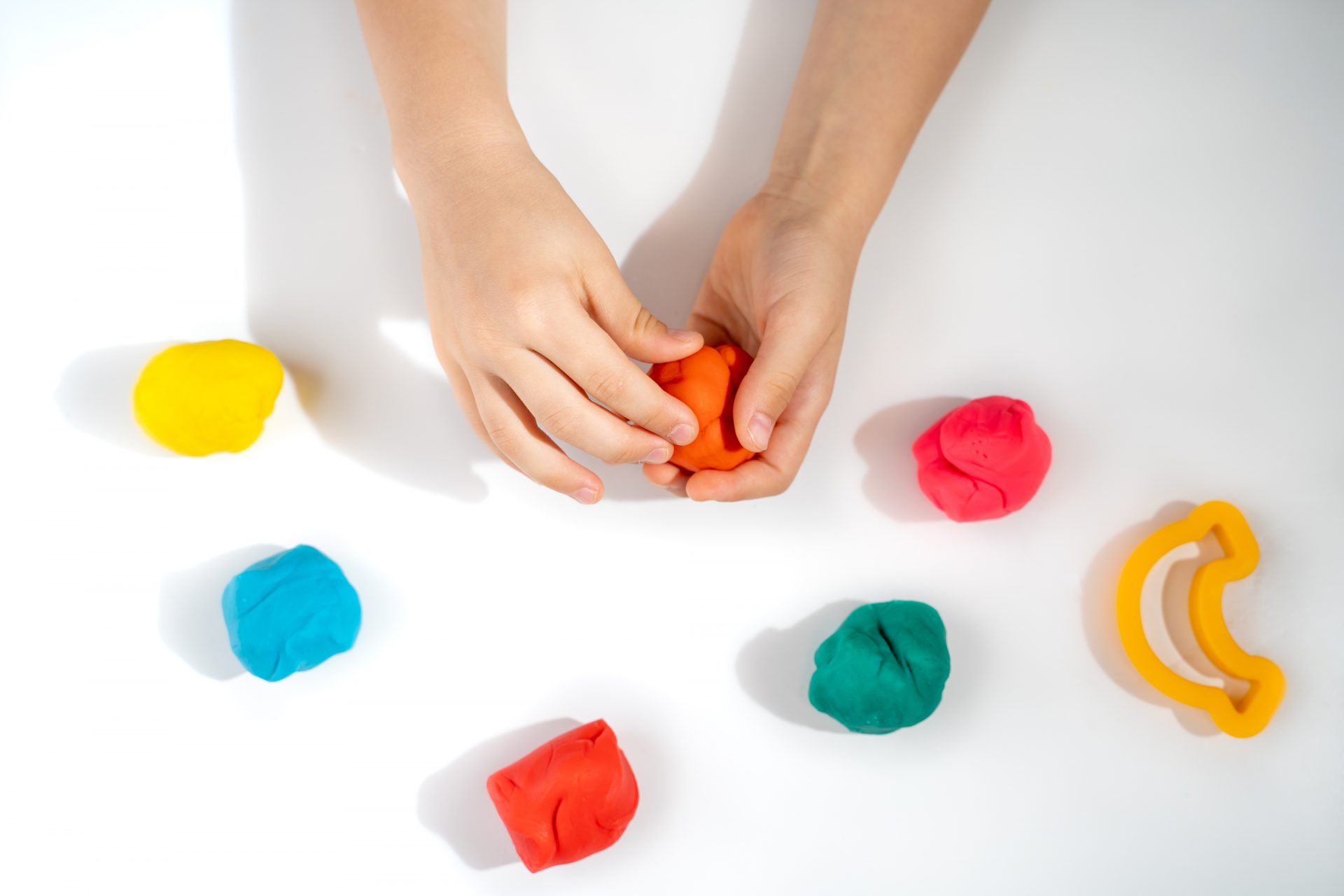 Play-Doh Lodowy Zamek – kreatywna lodziarnia na upalne dni
