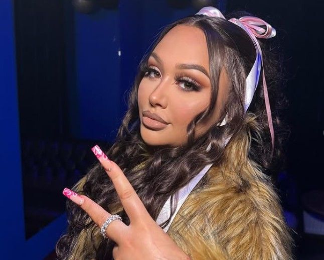 Oliwka Brazil – życie i kariera kontrowersyjnej polskiej raperki