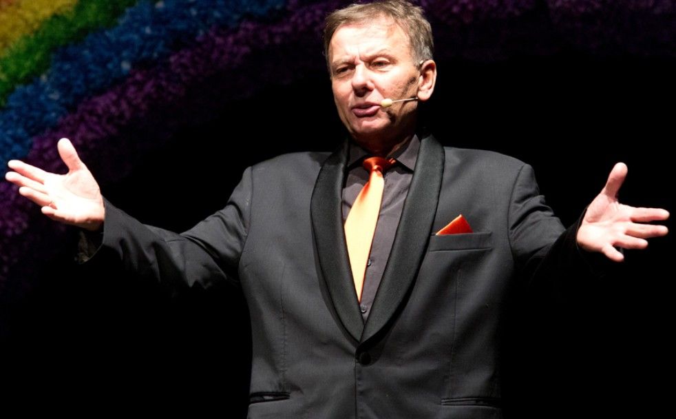 Życie i kariera Zenona Laskowika